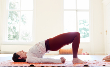 Drie yoga-oefeningen die je helpen omgaan met emoties