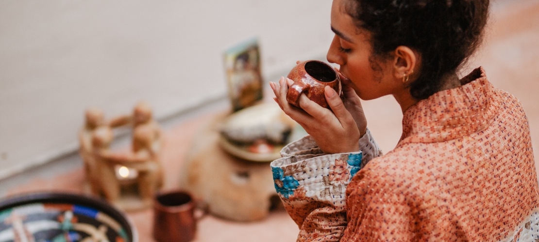 Yoga en cacao: dit kan een ceremonie voor je doen