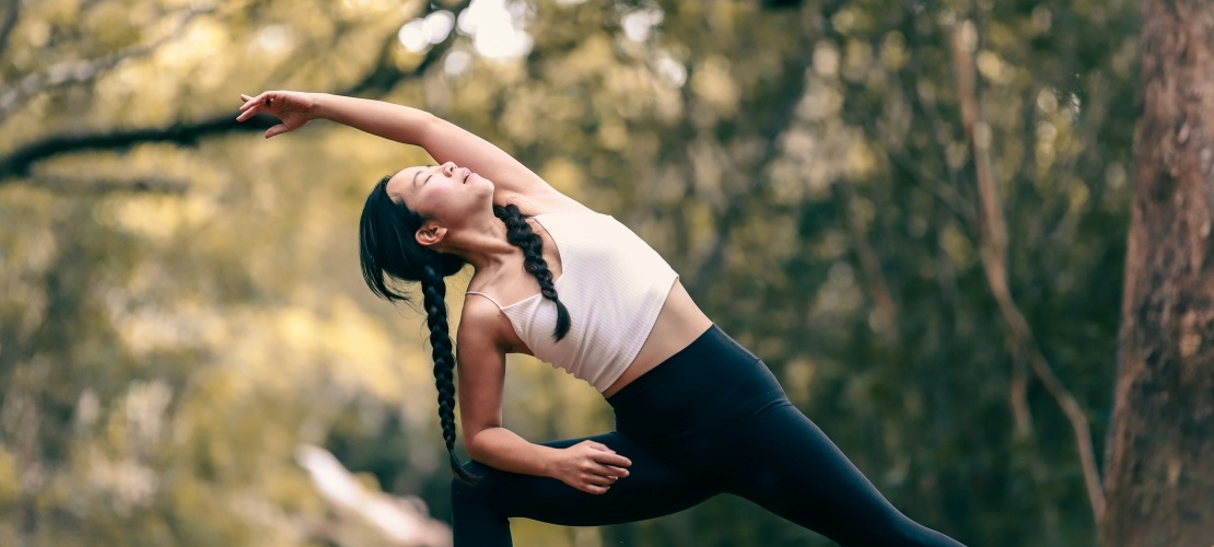 Duurzaam én comfortabel: zo kies je bewuste yogakleding