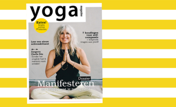 Het nieuwe Yoga by Happinez ligt in de winkel!